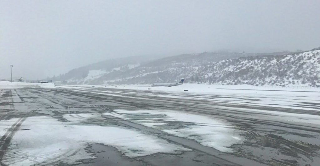 Aspen-PitkinCountyAirport-1080x560